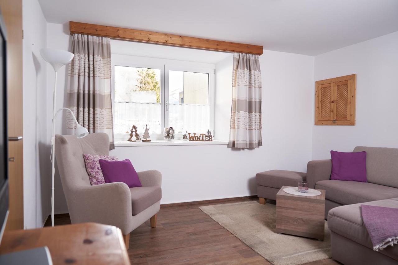 ליוטאש Ferienhaus Tannenblick מראה חיצוני תמונה