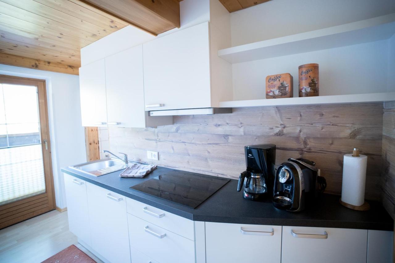 ליוטאש Ferienhaus Tannenblick מראה חיצוני תמונה