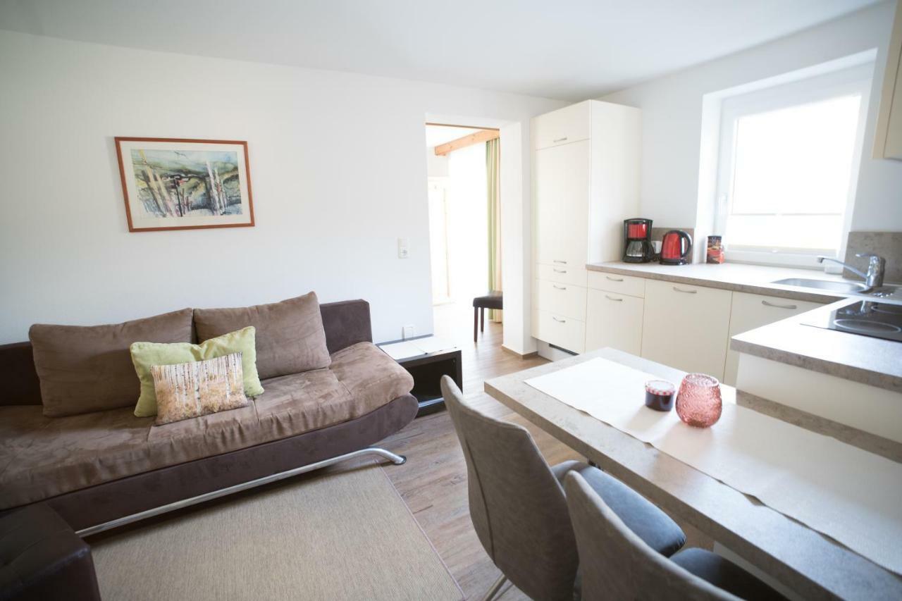 ליוטאש Ferienhaus Tannenblick מראה חיצוני תמונה