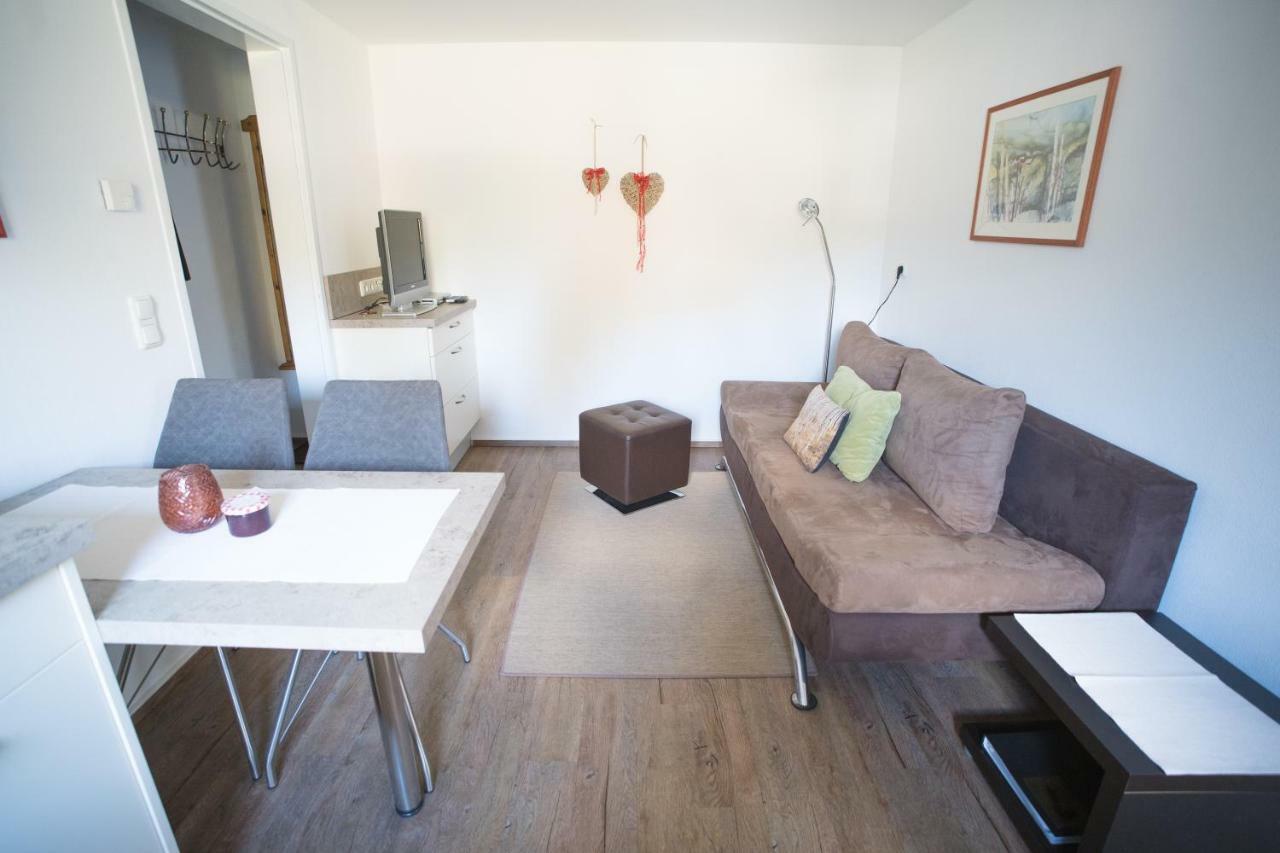 ליוטאש Ferienhaus Tannenblick מראה חיצוני תמונה