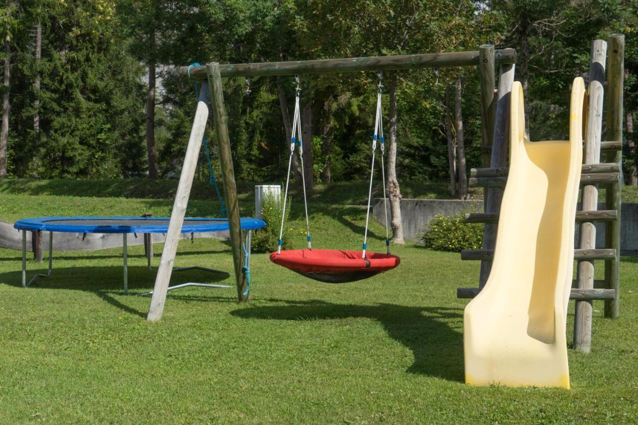 ליוטאש Ferienhaus Tannenblick מראה חיצוני תמונה